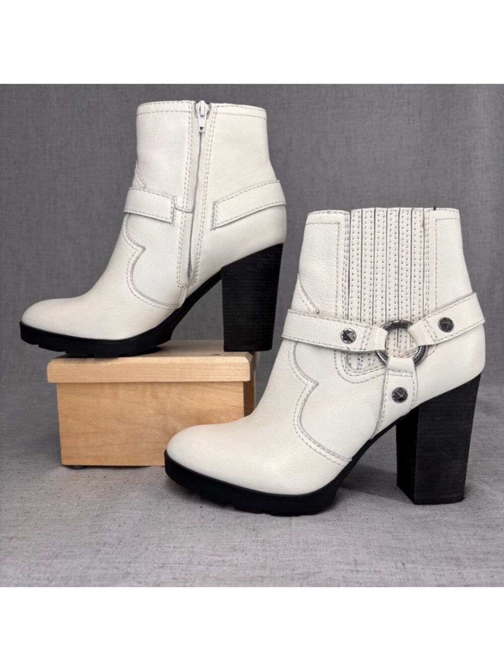 Leather Harness Heeled Western Boots Women's Size 9